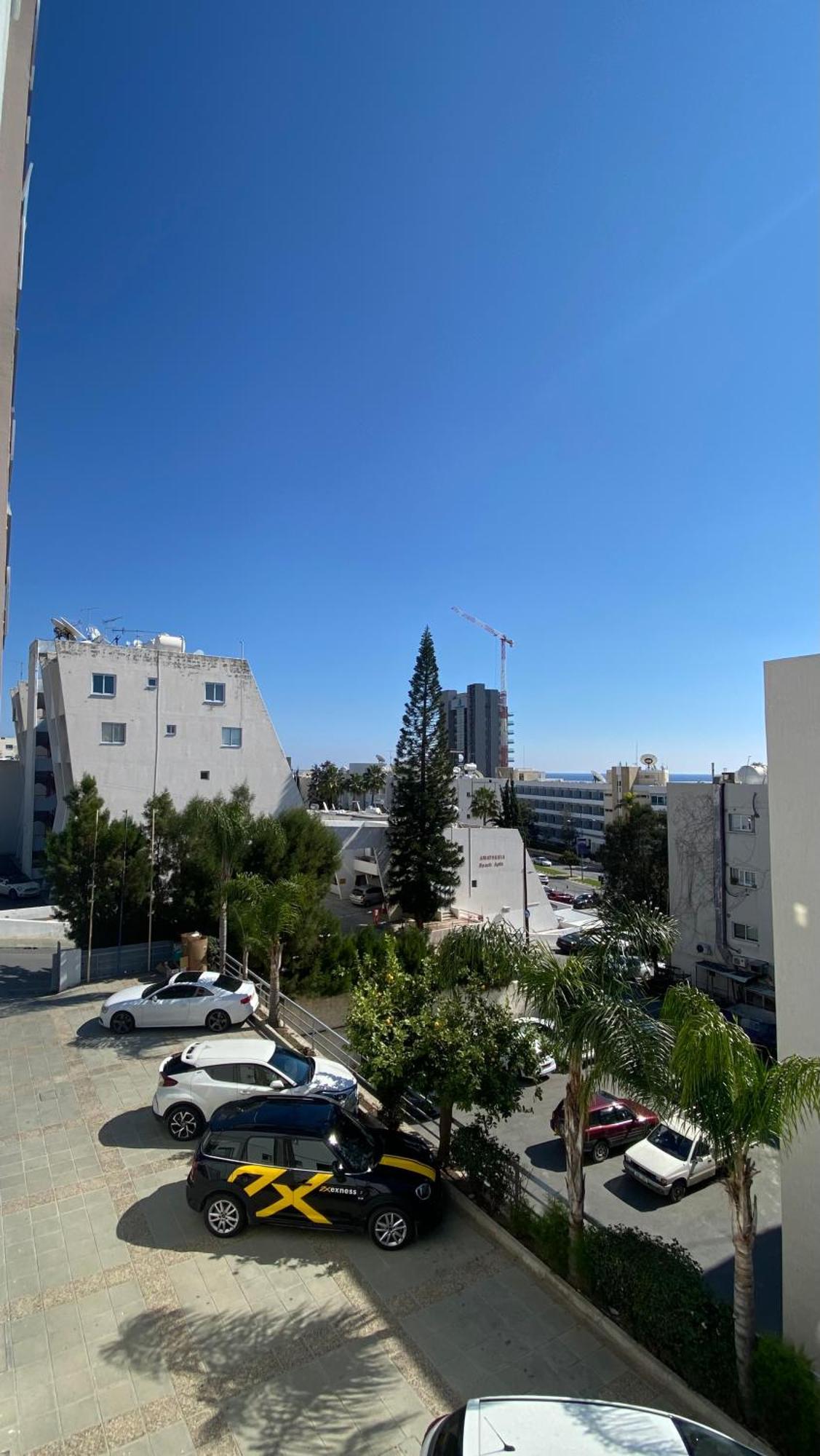 T&L Apartments Agiaos Tychonas Лимасол Екстериор снимка